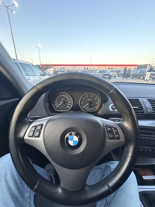 bmw seria 1 118I