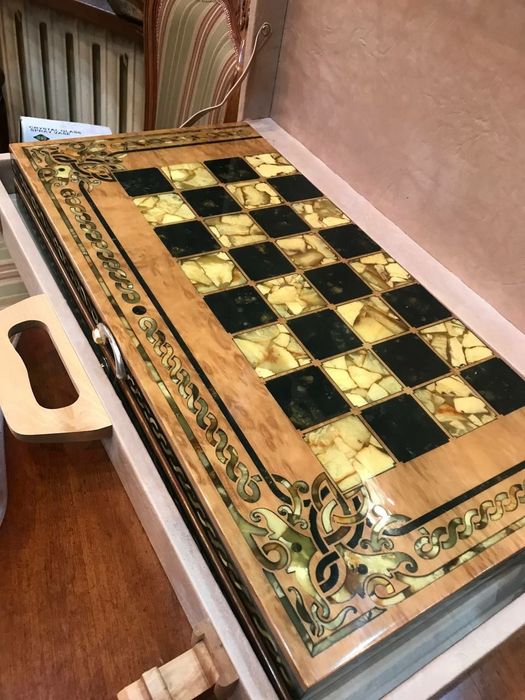 Шахматы янарные " Арабески Тина"