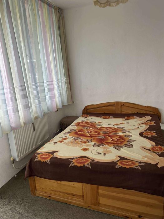 Дава се под наем Двустаен апартамент в Габрово, Младост - 60 кв.м за 153 € - Снимка #2