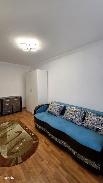 Apartament drăguț de închiriat