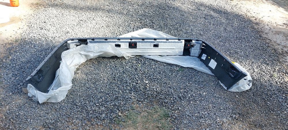 Запчасти на мерседес W210