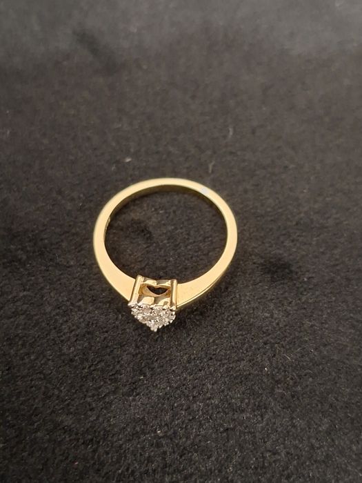 Inel logodna cu diamante 0.3 ka