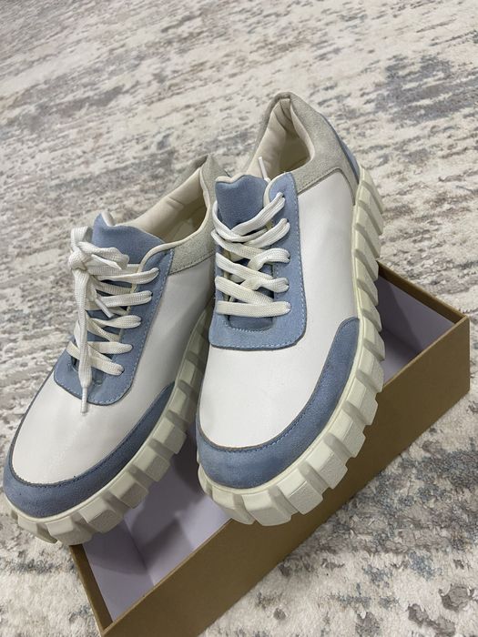 Кросовки новые 39 размер