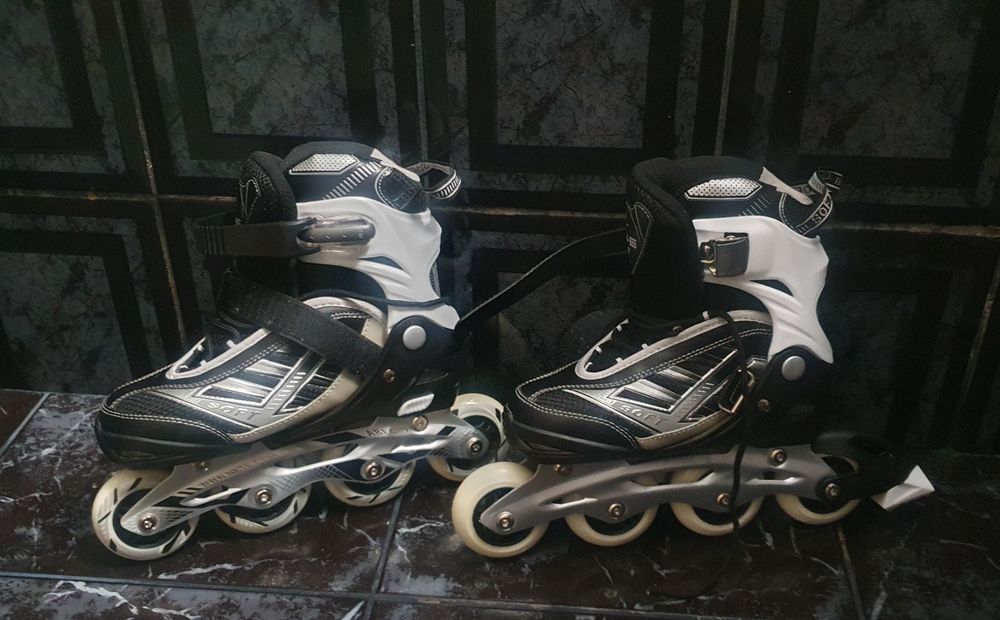 Vand patine cu rotile