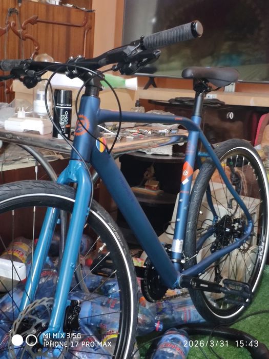Bicicletă mountain bike de asfalt hidraulica