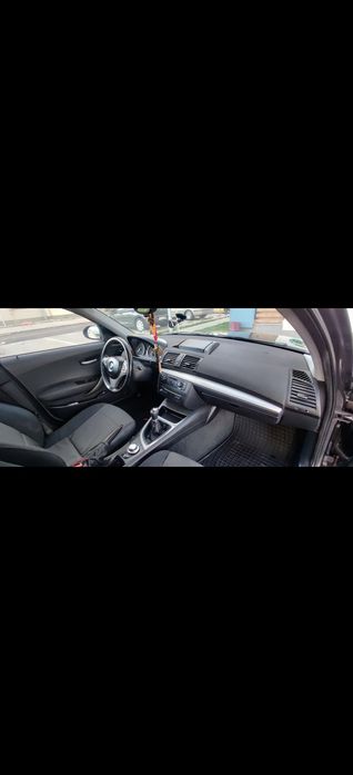 Vând BMW seria 1 18D 122 cp m47 2006