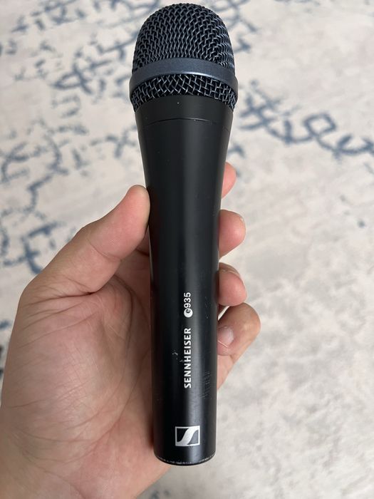 Микрофон Sennheiser
