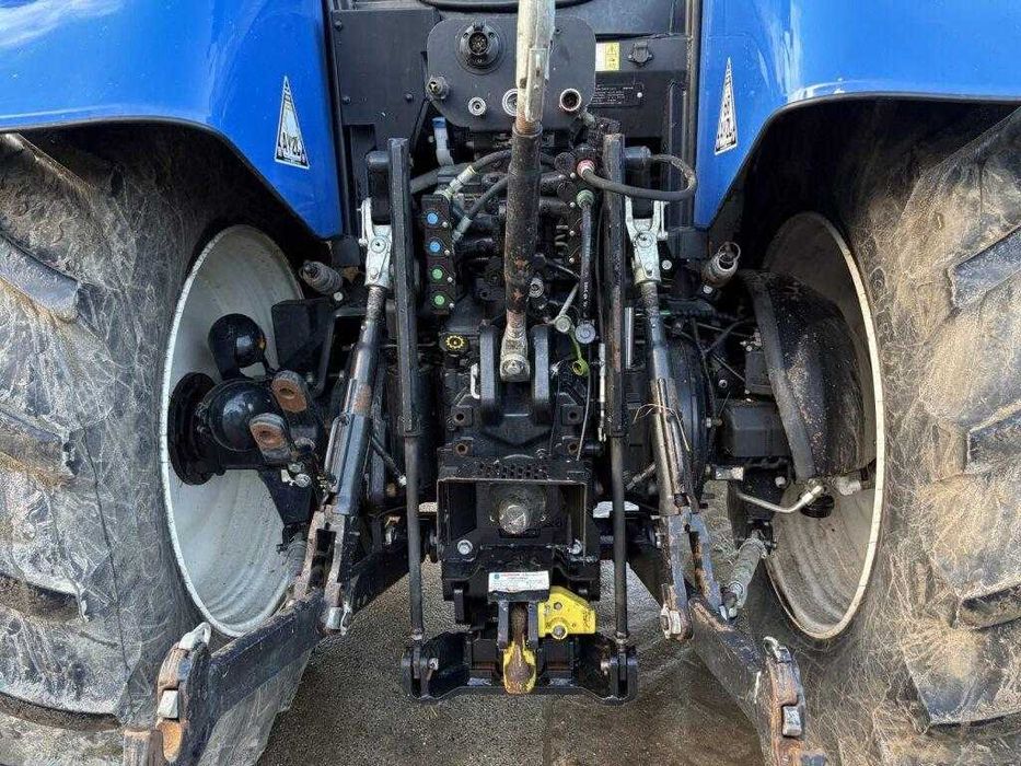 New Holland T7.210