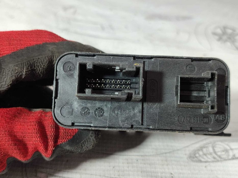 Modul control faruri Land Rover Freelander 2 COD: DK62-13K031-AD 2008 / [2007-2016] / (5D3)