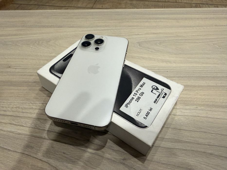 Vand iPhone 15 Pro Max 256gb