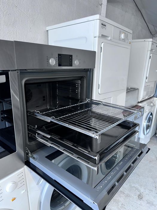 Фурна +гаранция 1 година. BOSCH за вграждане. Конвекця. Безплатна доставка за София