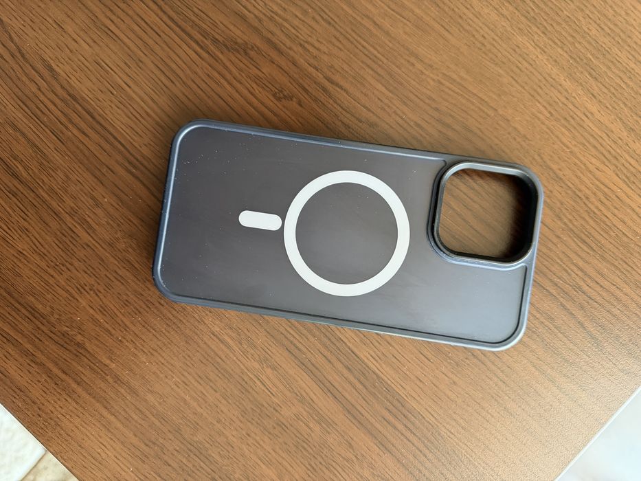 Huse pentru IPhone 13 Pro Max