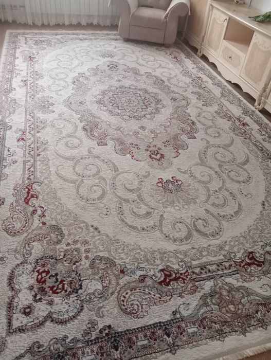 продается ковёр и дорожка