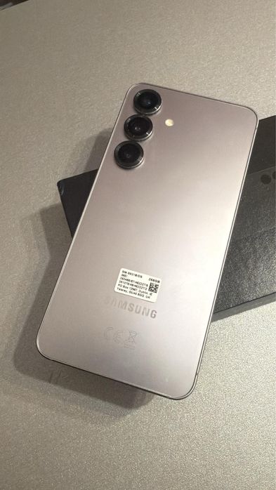 Magazin Vinde : Samsung S25 256gb