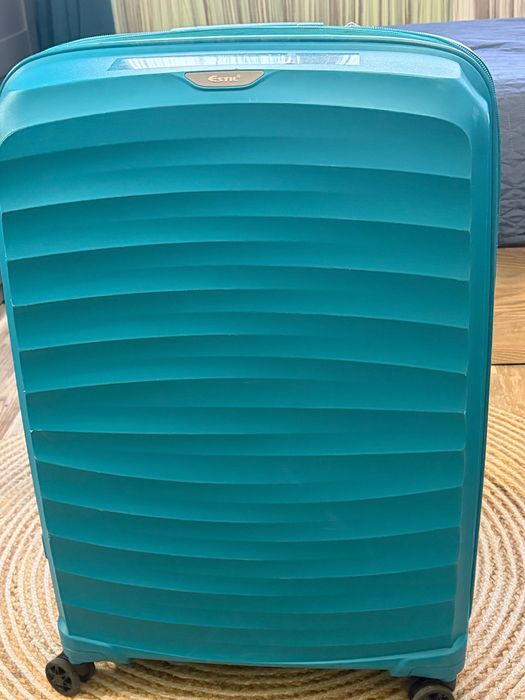 Куфар размер L на Estil