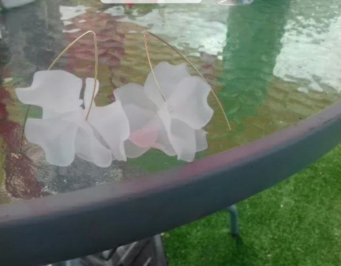 Cercei zara noi alb negru verde galben rosu roz floare