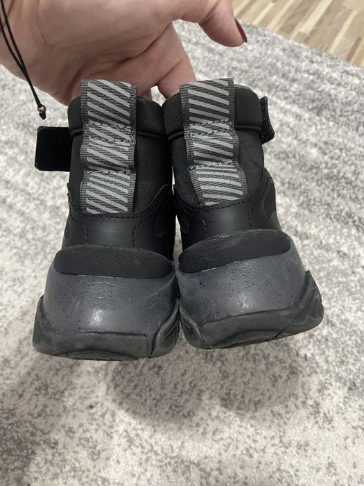 Ghete,adidas sport,copii unisex Zara,marimea 29