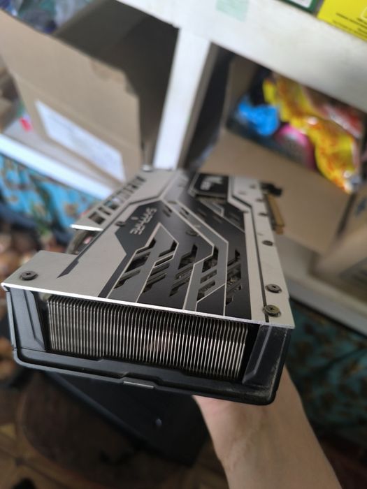 Продам видеокарту Sapphire nitro Rx 580 8gb