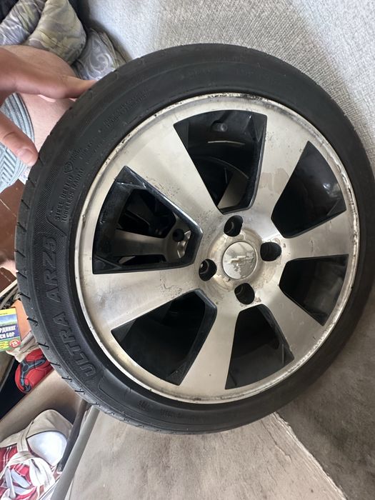 R17 bolta diska sotiladi