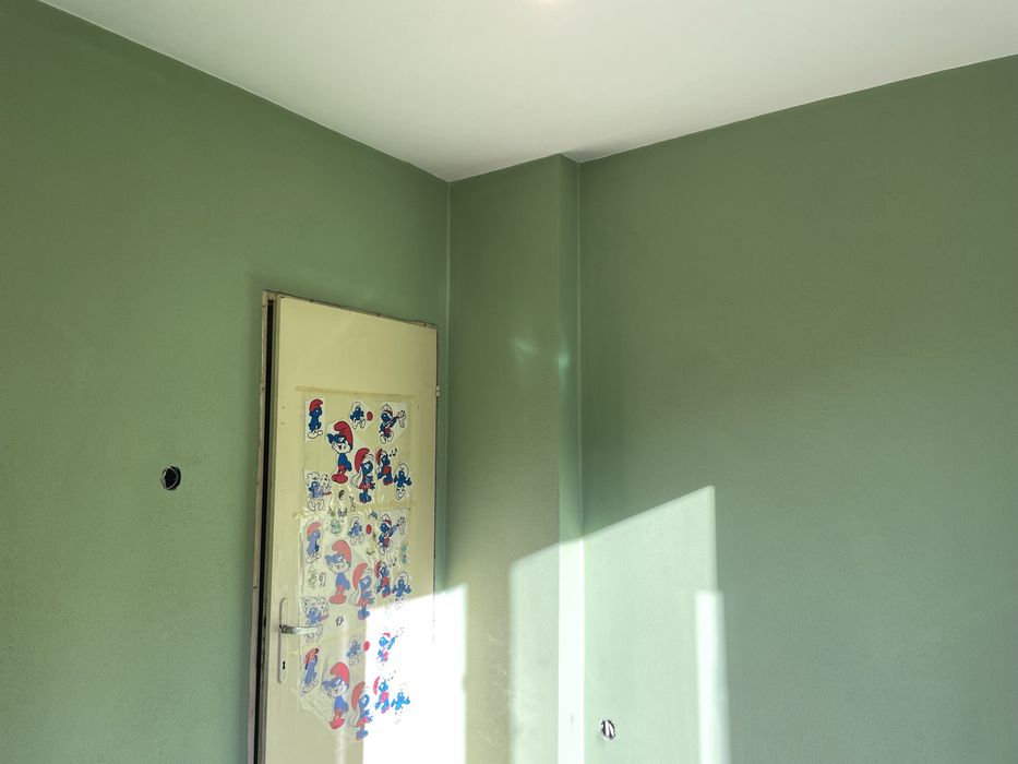 Вътрешни ремонти, обръщане на врати и прозорци, шпакловка, боядисване