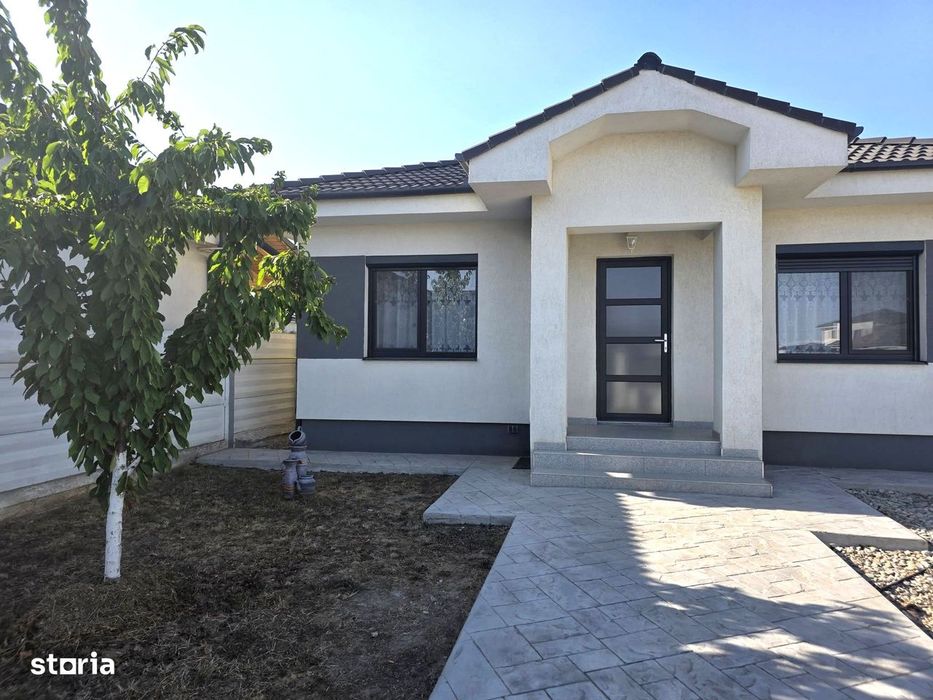 Casă De Închiriat Cu 3 Dormitoare  În Cartierul Grigorescu