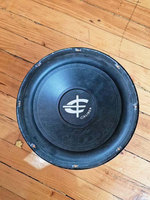 Басов говорител Caliber 12' за ремонт. 200W RMS