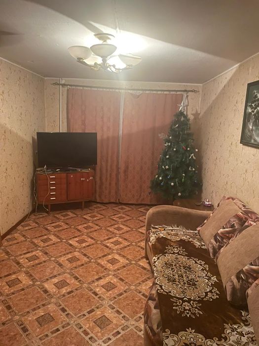 Продам 2-комнатную квартиру