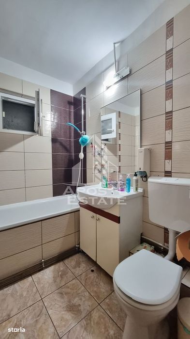 Apartament 3 camere de vanzare, decomandat, Lipovei, Timisoara