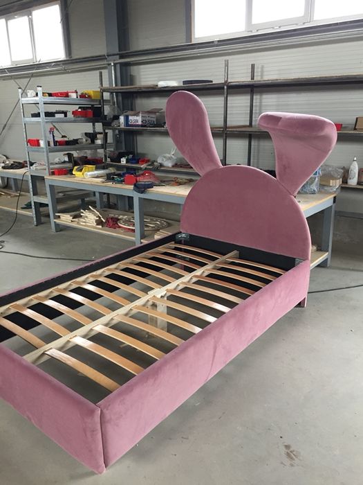 pat tapitat copii iepuras