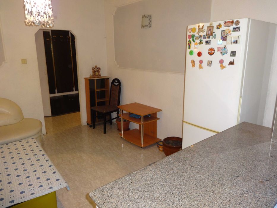 Дава се под наем Двустаен апартамент в София, Надежда 1 - 60 кв.м за 306 € - Снимка #5