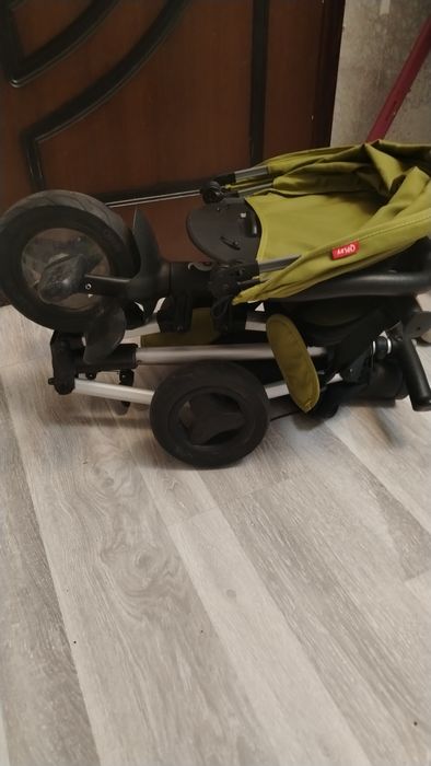 Продам велоколяску складная Q play