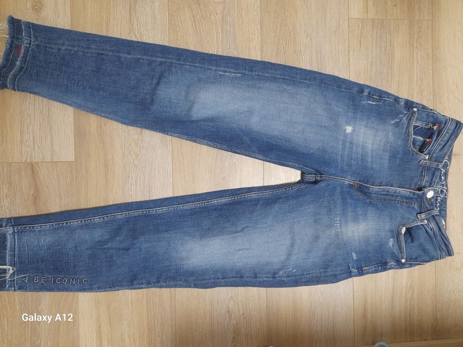 GUESS  mom jean  сини дънки