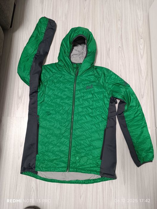 ''Jack Wolfskin''оригинално мъжко яке Л размер