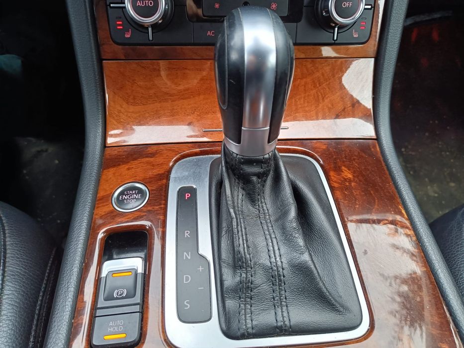 Wolkswagen touareg 2011