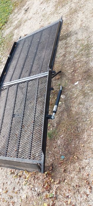 Rampa auto persoane cu dizabilități