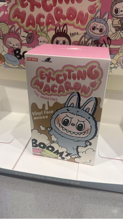 Labubu ORIGINAL editia Exciting Macaron
