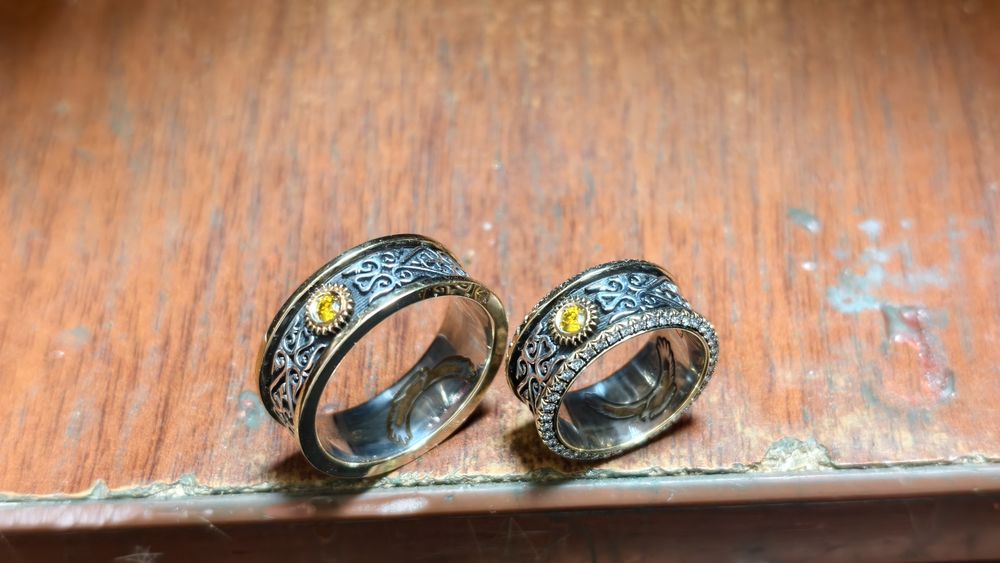 Армат пара колец золото серебро