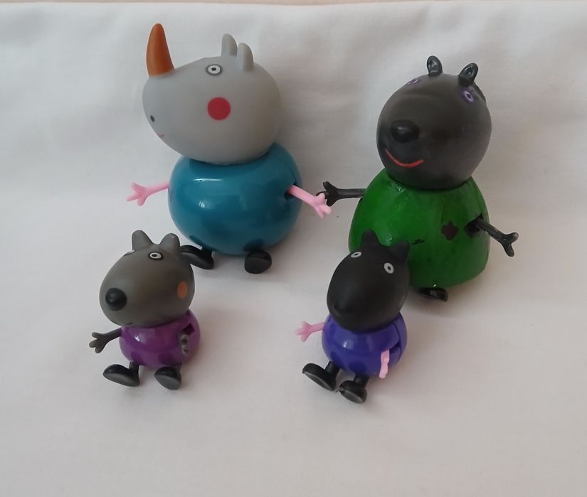 Играчки pepa pig