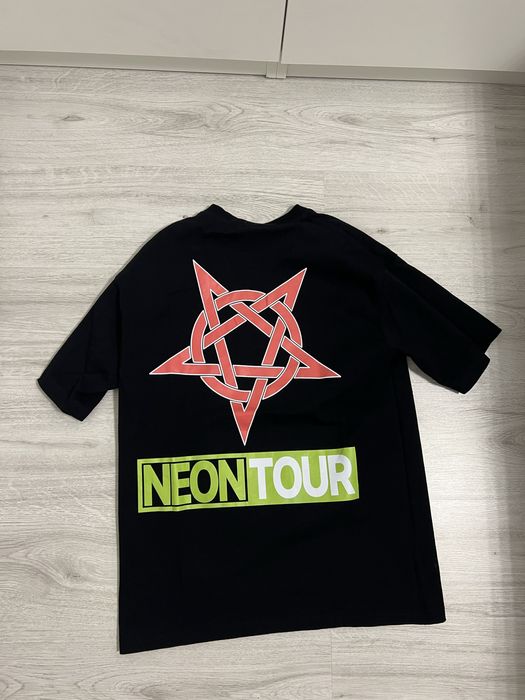 Tricou neon tour playboi carti merch opium
