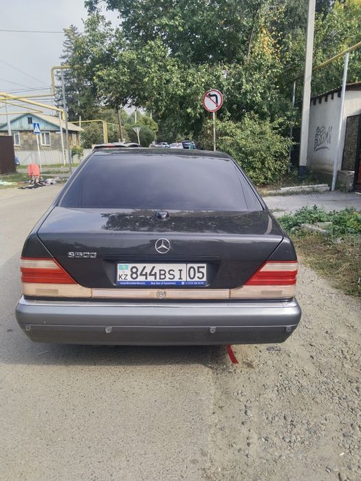 Mercedes Benz w 140
