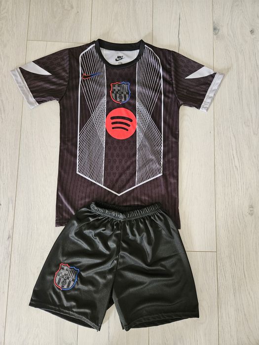 Echipament fotbal copii Barcelona Lamine Yamal