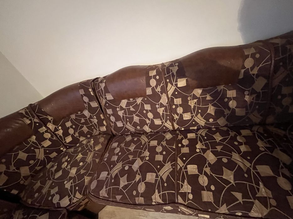 Coltar extensibil cu fotoliu