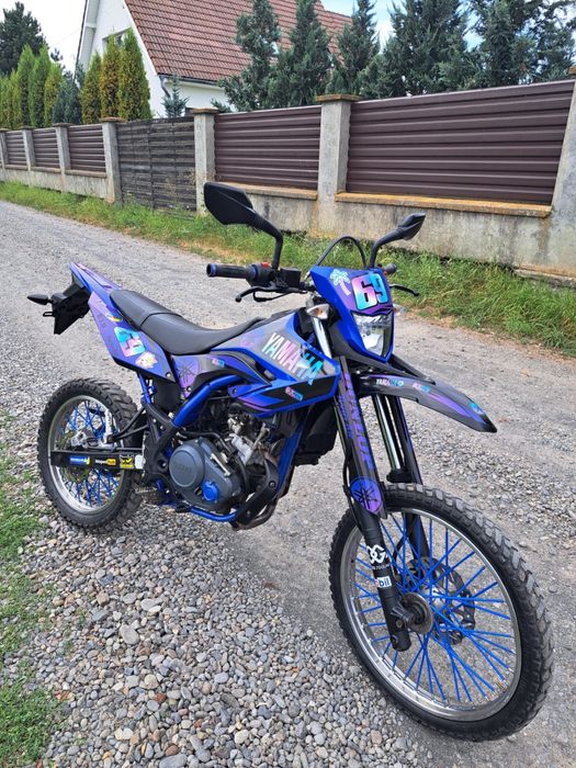 Motocicleta YAMAHA wr r 125 cc