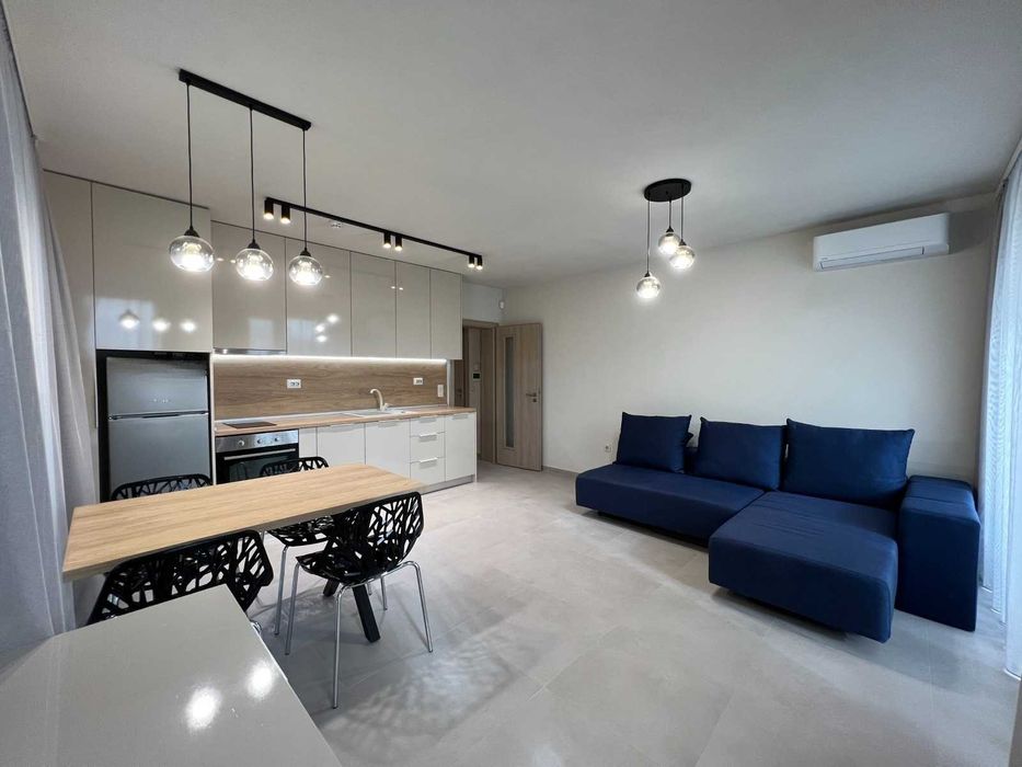 Дава се под наем Двустаен апартамент в София, Обеля 2 - 68 кв.м за 630 € - Снимка #1