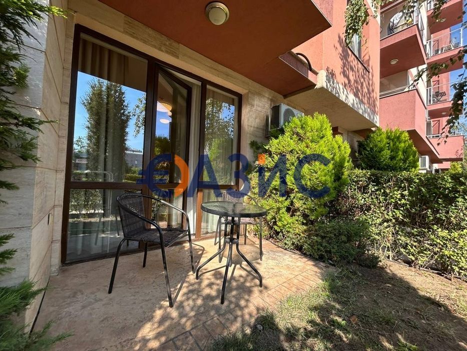 Продава се Едностаен апартамент в к.к. Слънчев бряг - 36 кв.м за 772 €/кв.м - Снимка #12