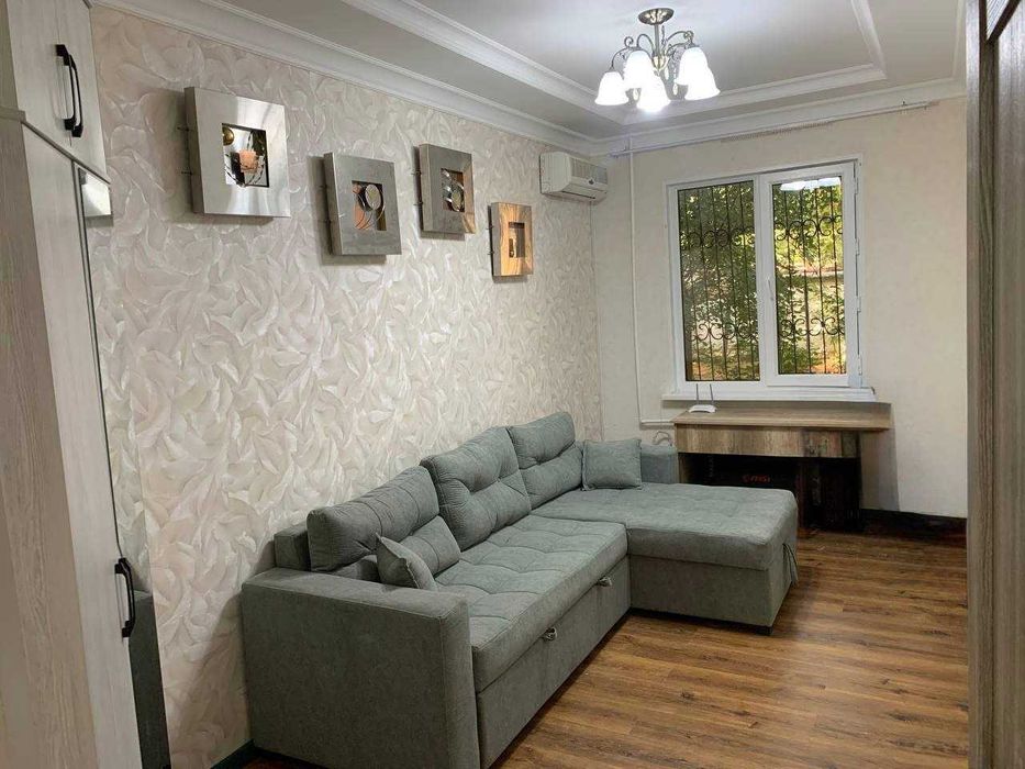 ПРОДАЕТСЯ 2-Х Переделанная  В 3-Х Комнатная  Квартира. Ташсельмаш