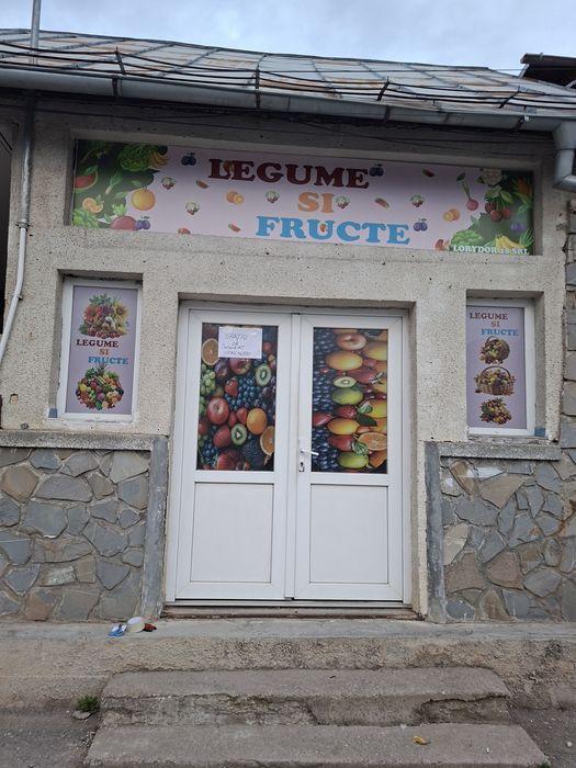 Inchiriere spatiu comercial