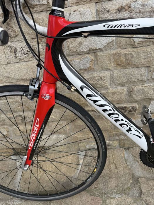 Шосеен Wilier Izoard XL Ultegra 2x10