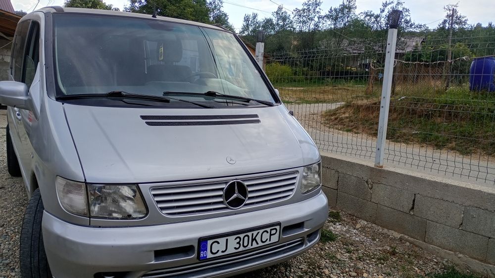 Vând urgent mașină Mercedes vito vecloss