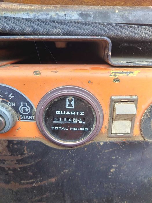 Vând Mini Încărcător Fiat Hitachi